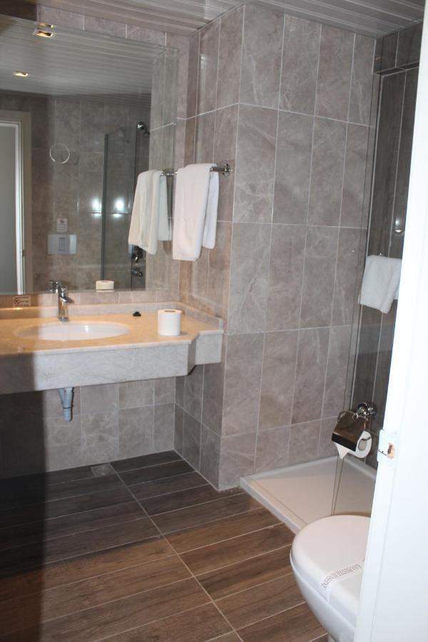 Medis Resort Hotel Ildir Buitenkant foto