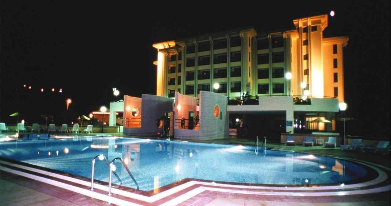 Medis Resort Hotel Ildir Buitenkant foto