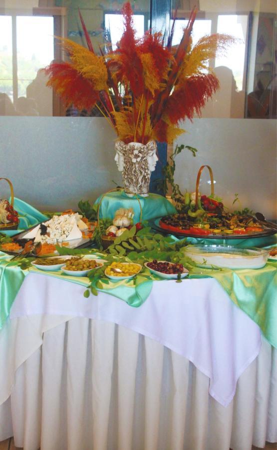 Medis Resort Hotel Ildir Buitenkant foto