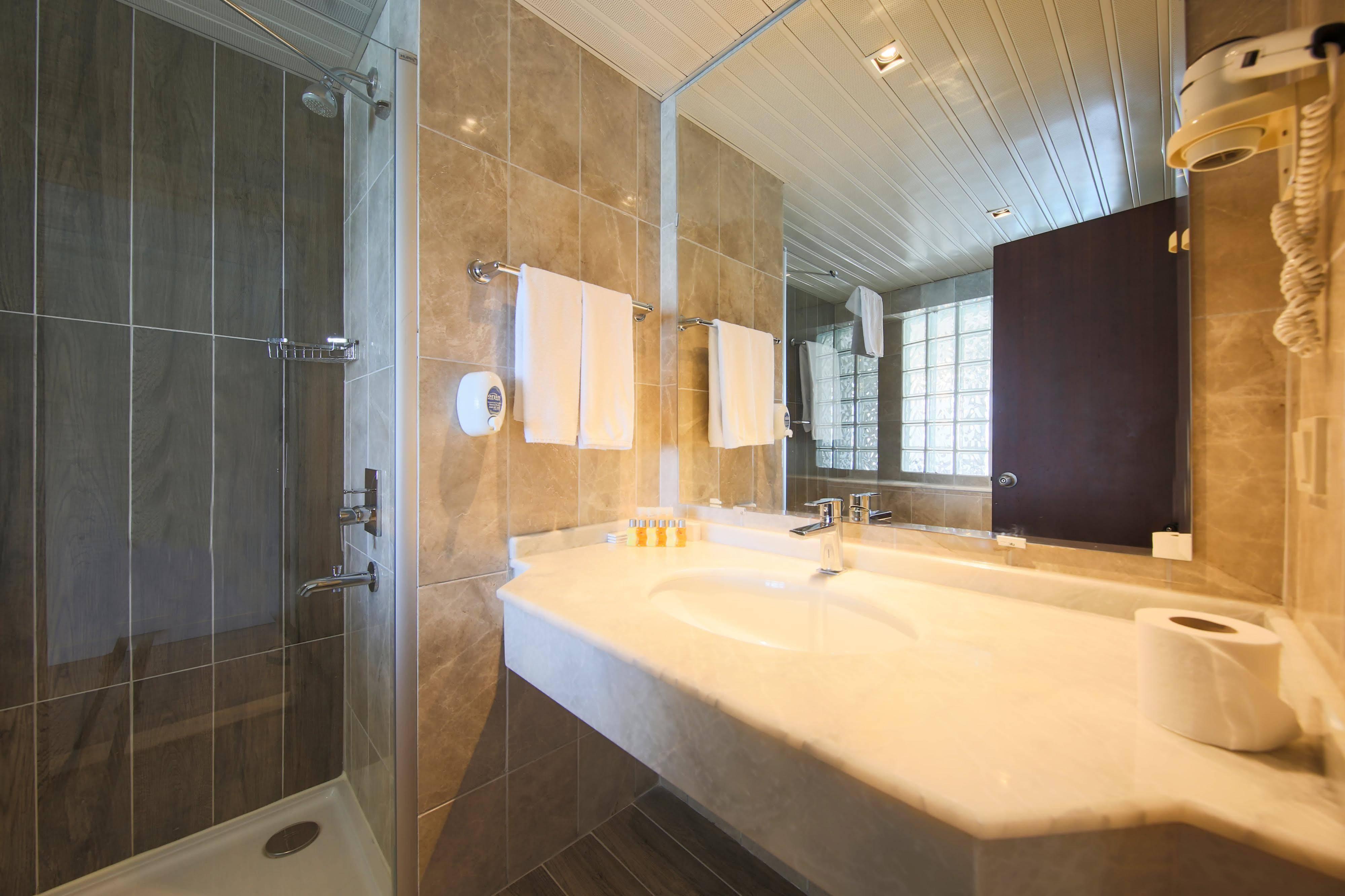 Medis Resort Hotel Ildir Buitenkant foto