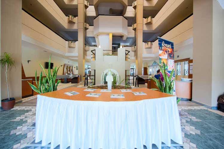 Medis Resort Hotel Ildir Buitenkant foto