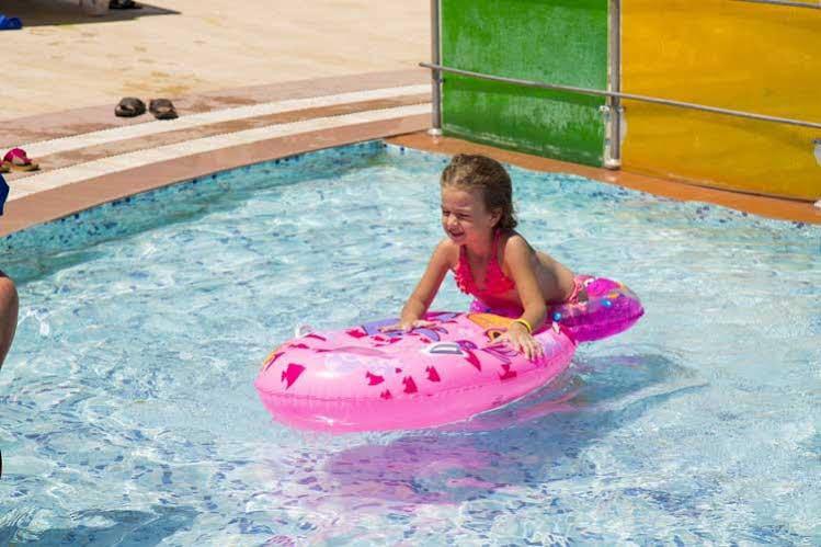 Medis Resort Hotel Ildir Buitenkant foto