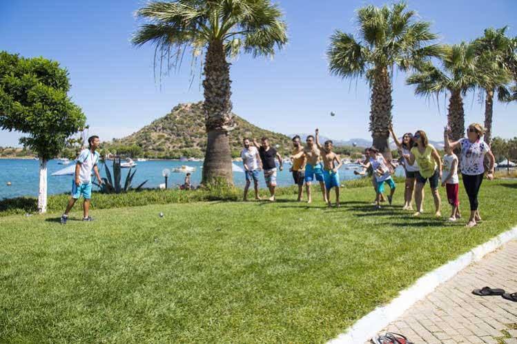 Medis Resort Hotel Ildir Buitenkant foto