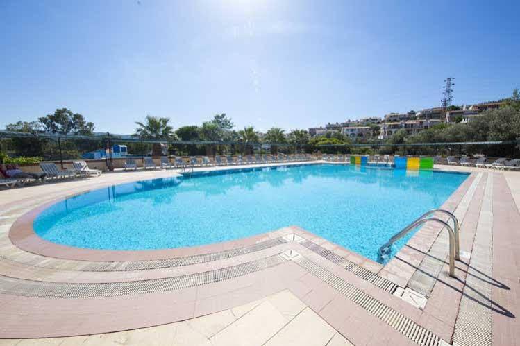Medis Resort Hotel Ildir Buitenkant foto