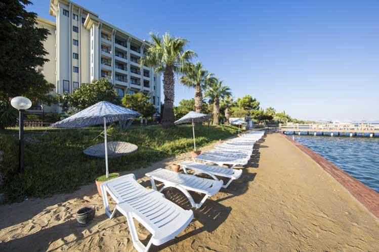Medis Resort Hotel Ildir Buitenkant foto