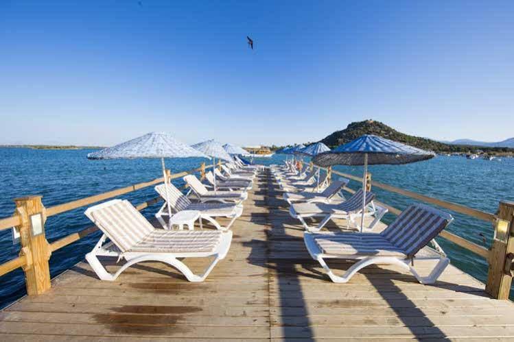 Medis Resort Hotel Ildir Buitenkant foto